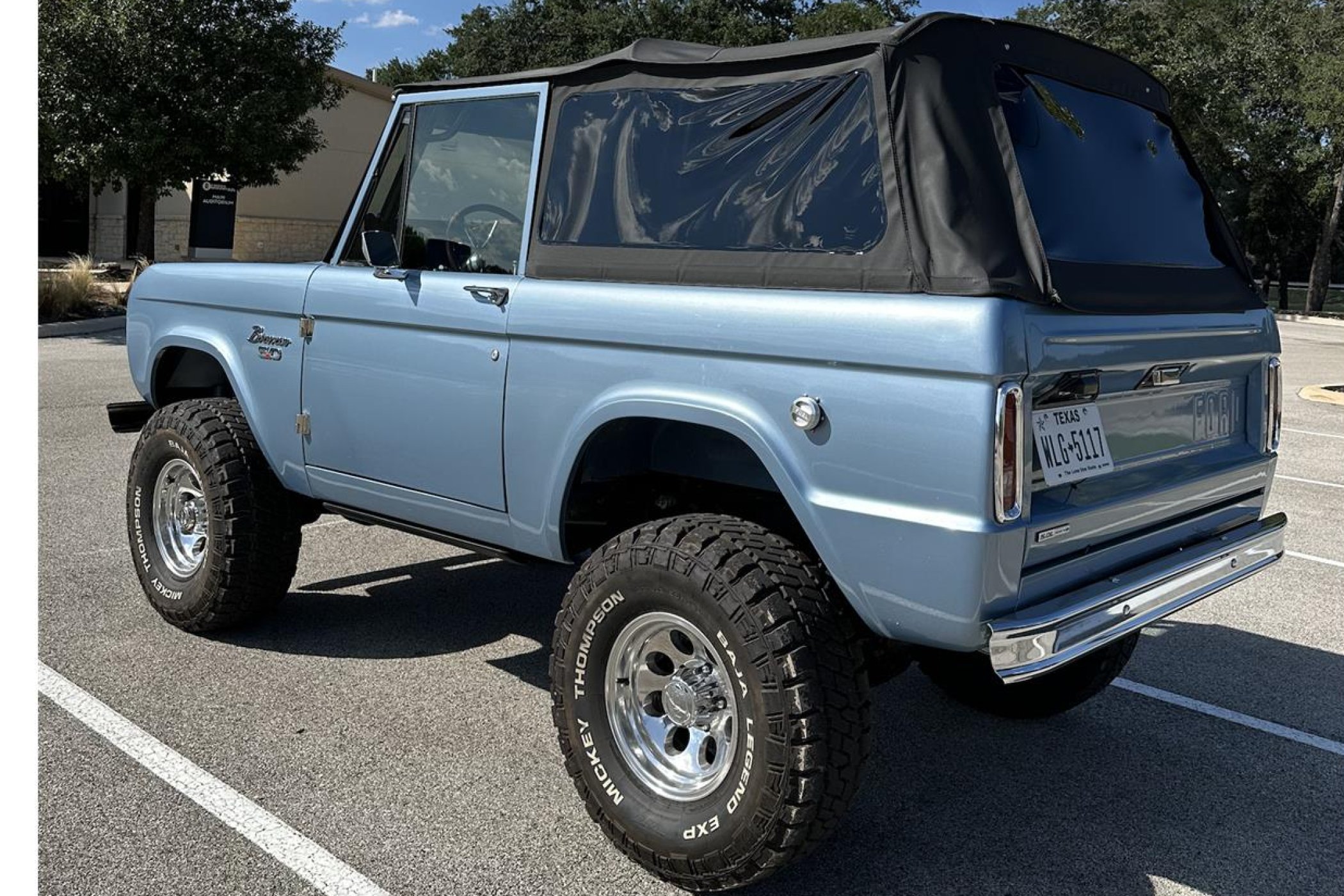 1973 Ford Bronco in Frisco 7