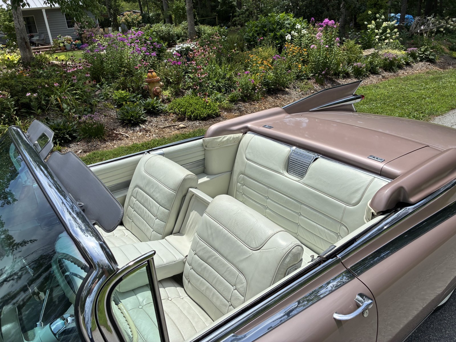 1959 Cadillac Eldorado in Asheville 7