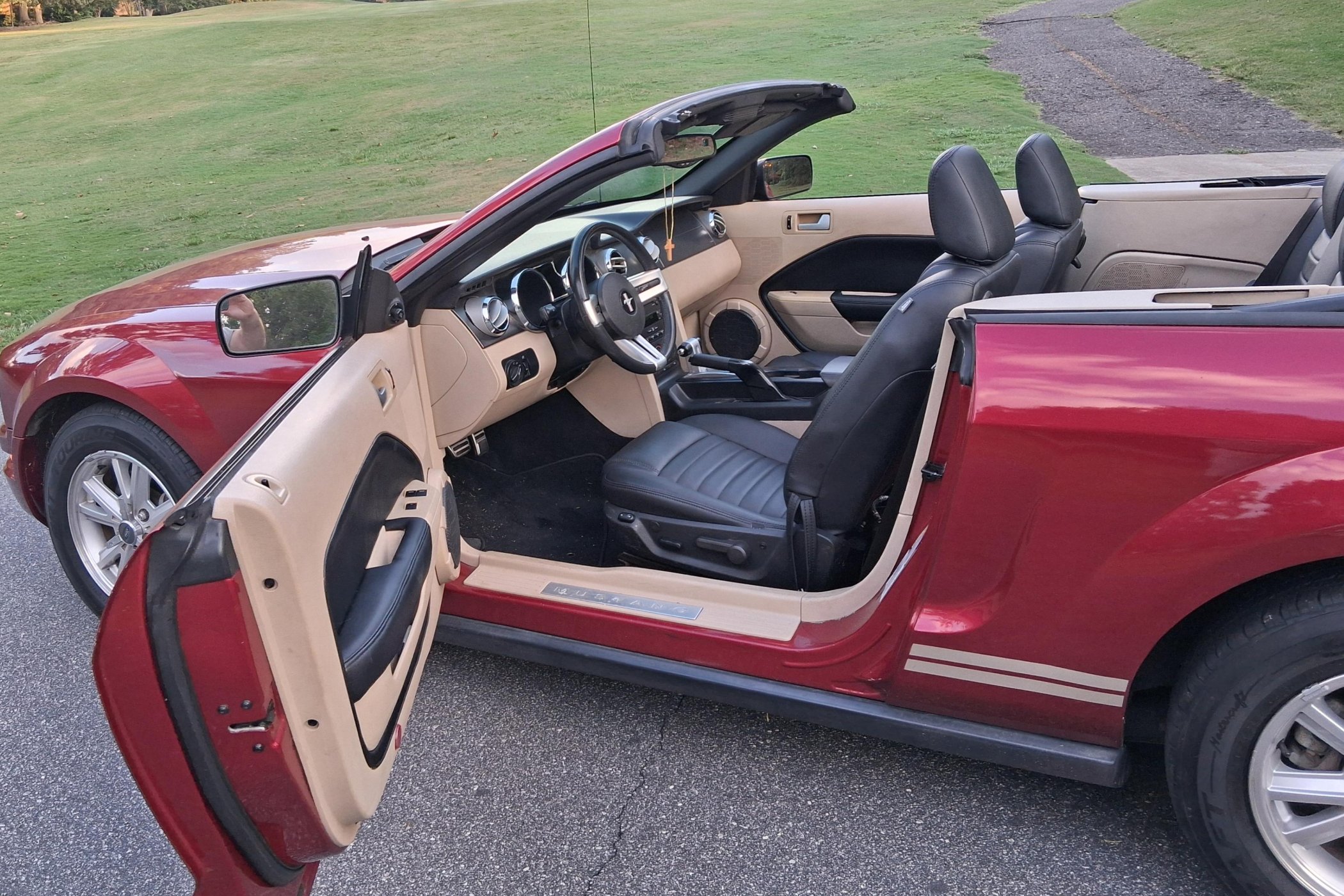 2007 Ford Mustang in Shelby 4