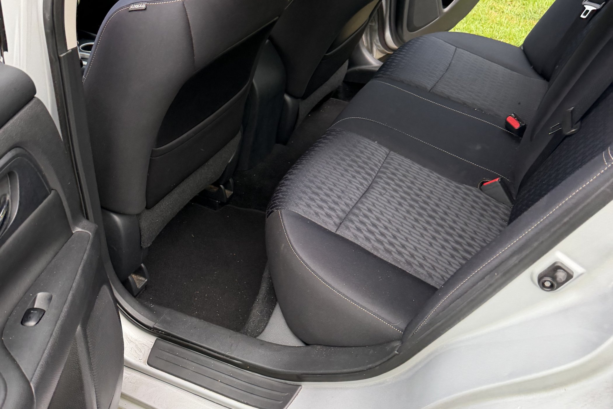 2017 Nissan Altima in Simpsonville 4