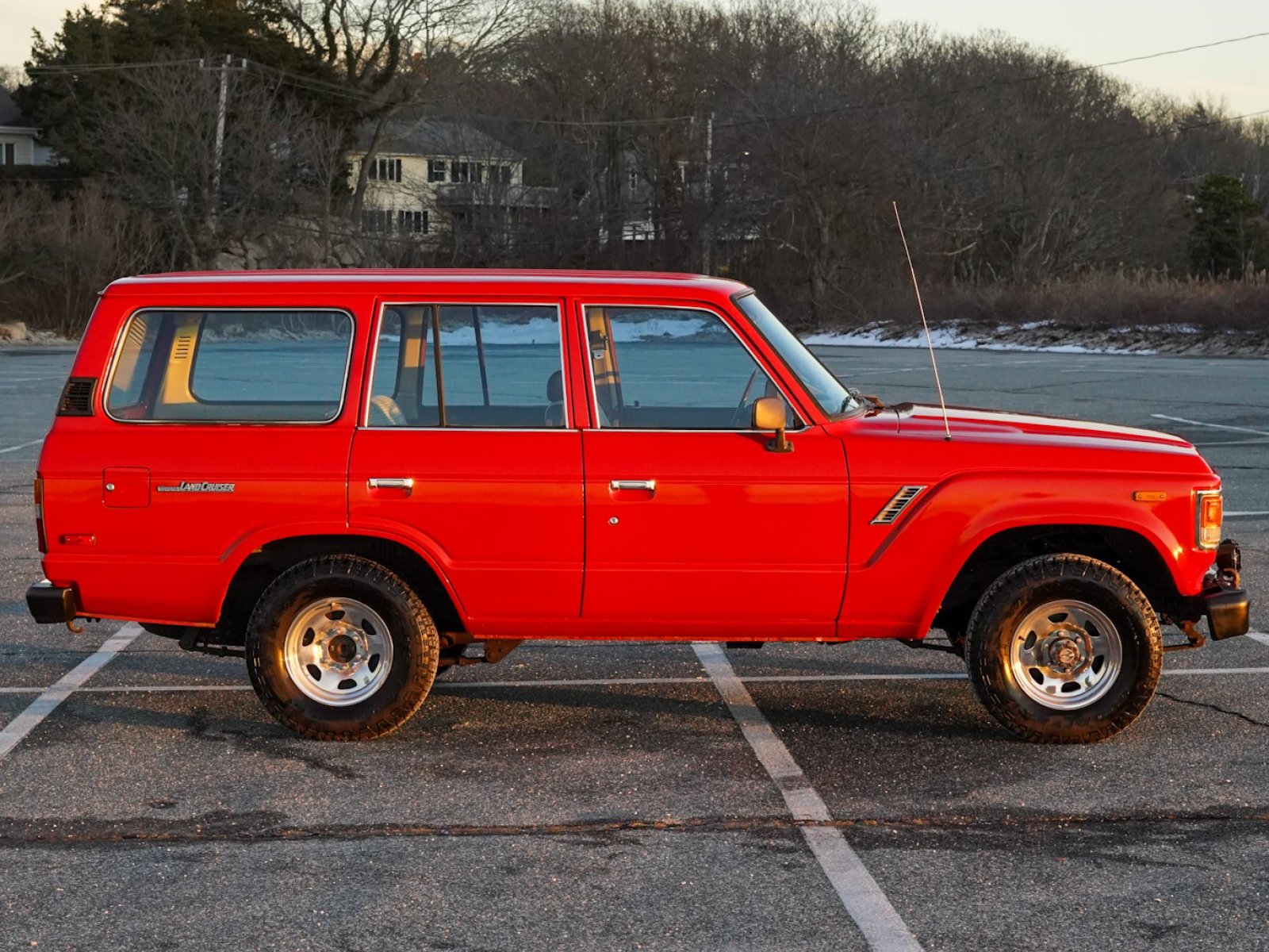 1987 Toyota Land Cruiser Base 10