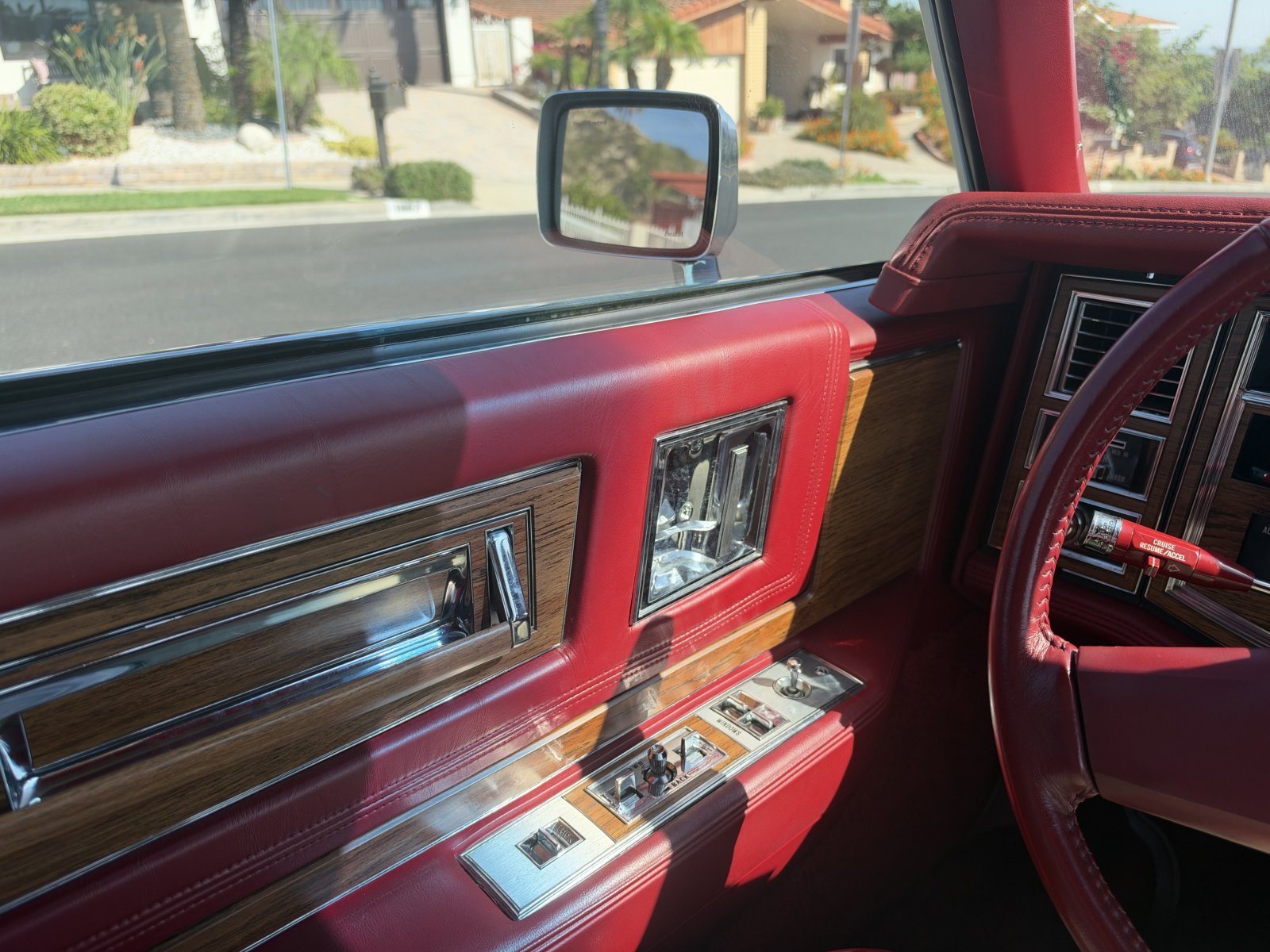 1983 Cadillac Eldorado in Burbank 8