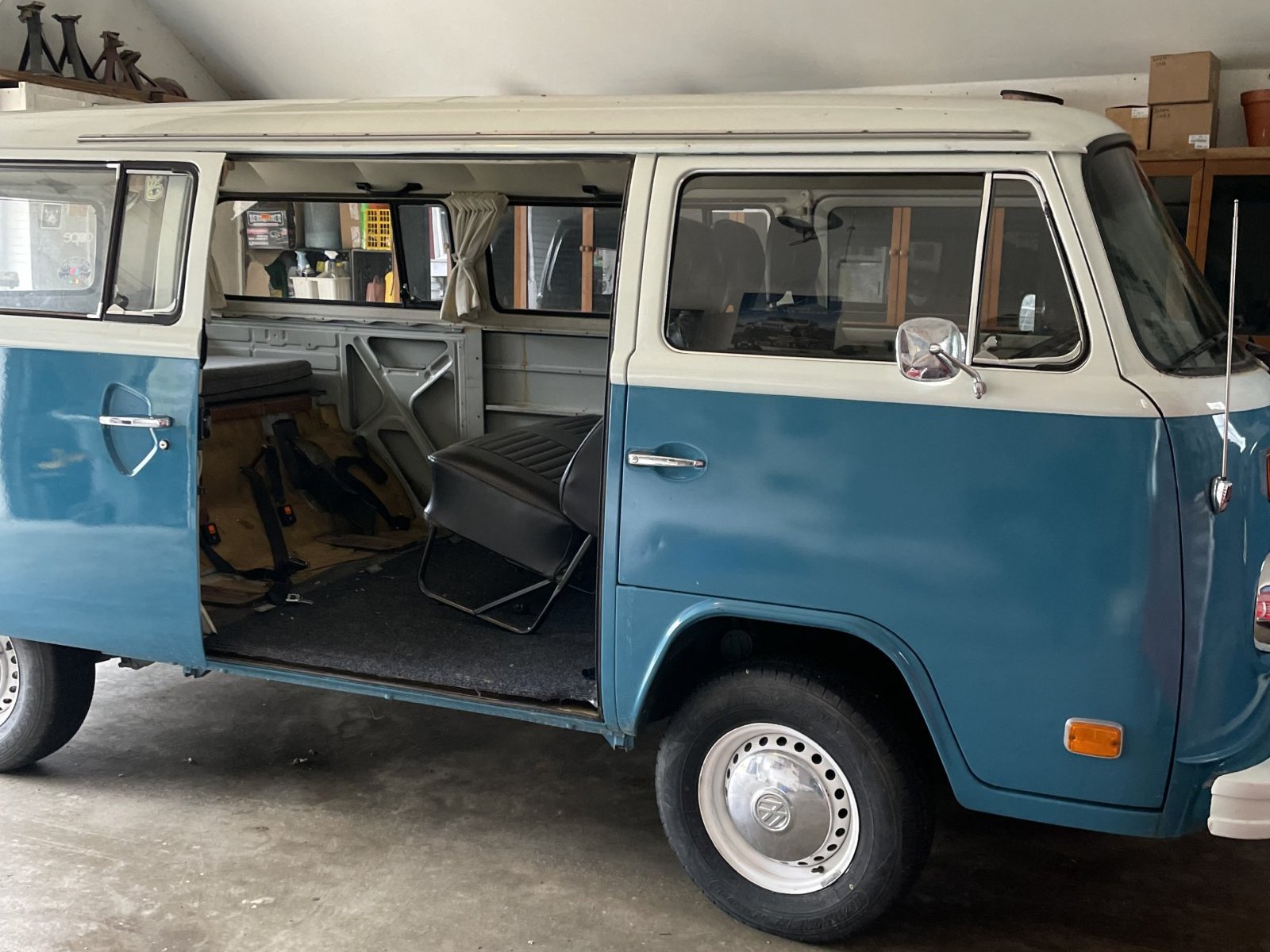1976 Volkswagen Transporter