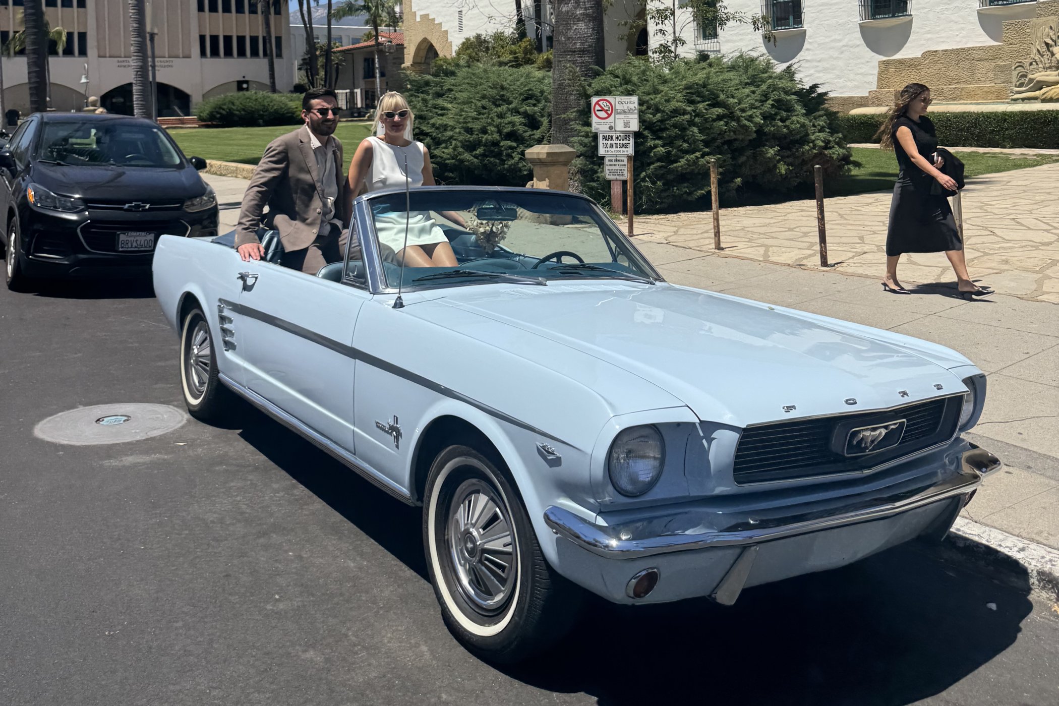 1966 Ford Mustang Base 12