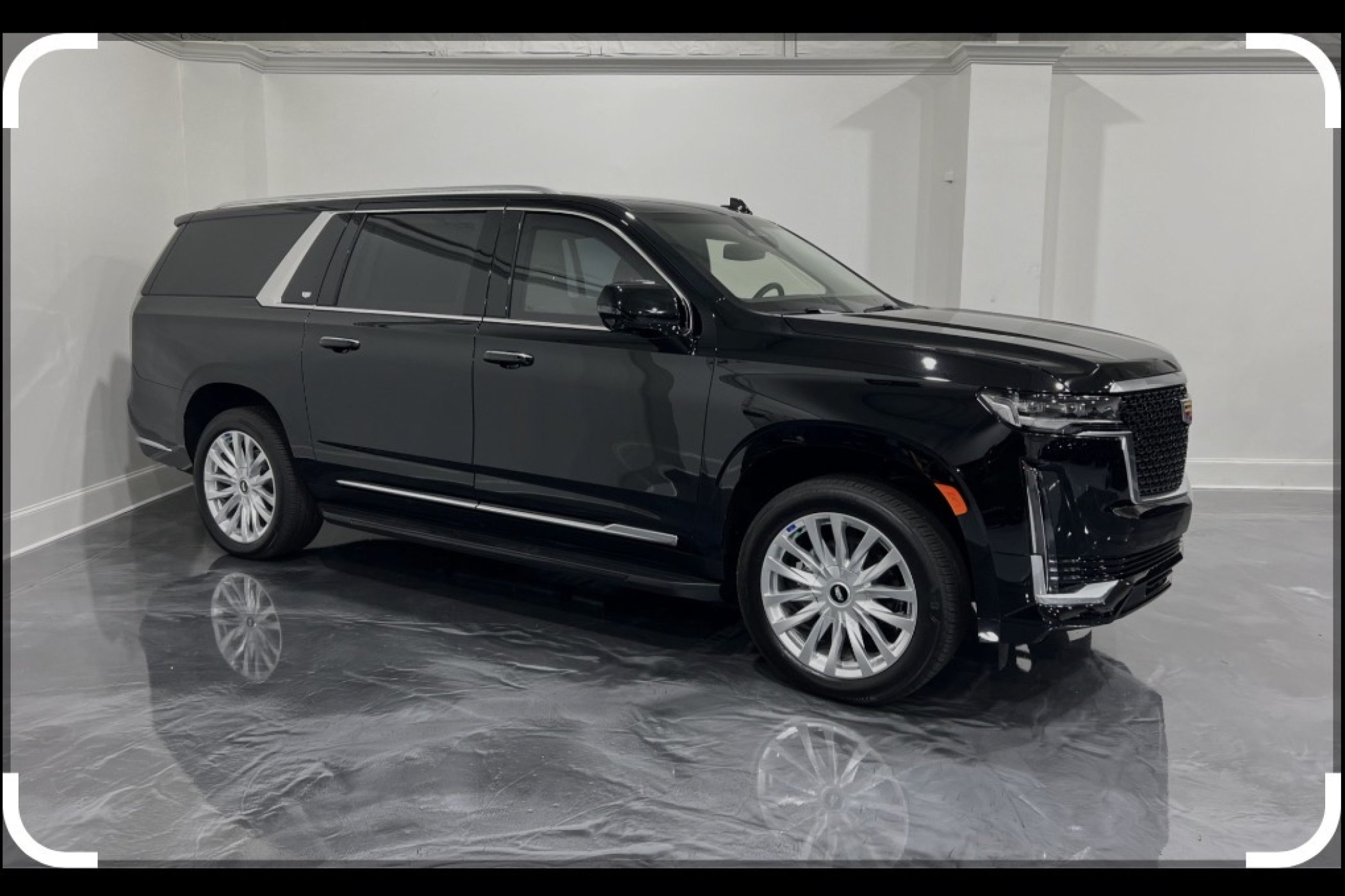 2022 Cadillac Escalade ESV in Northborough