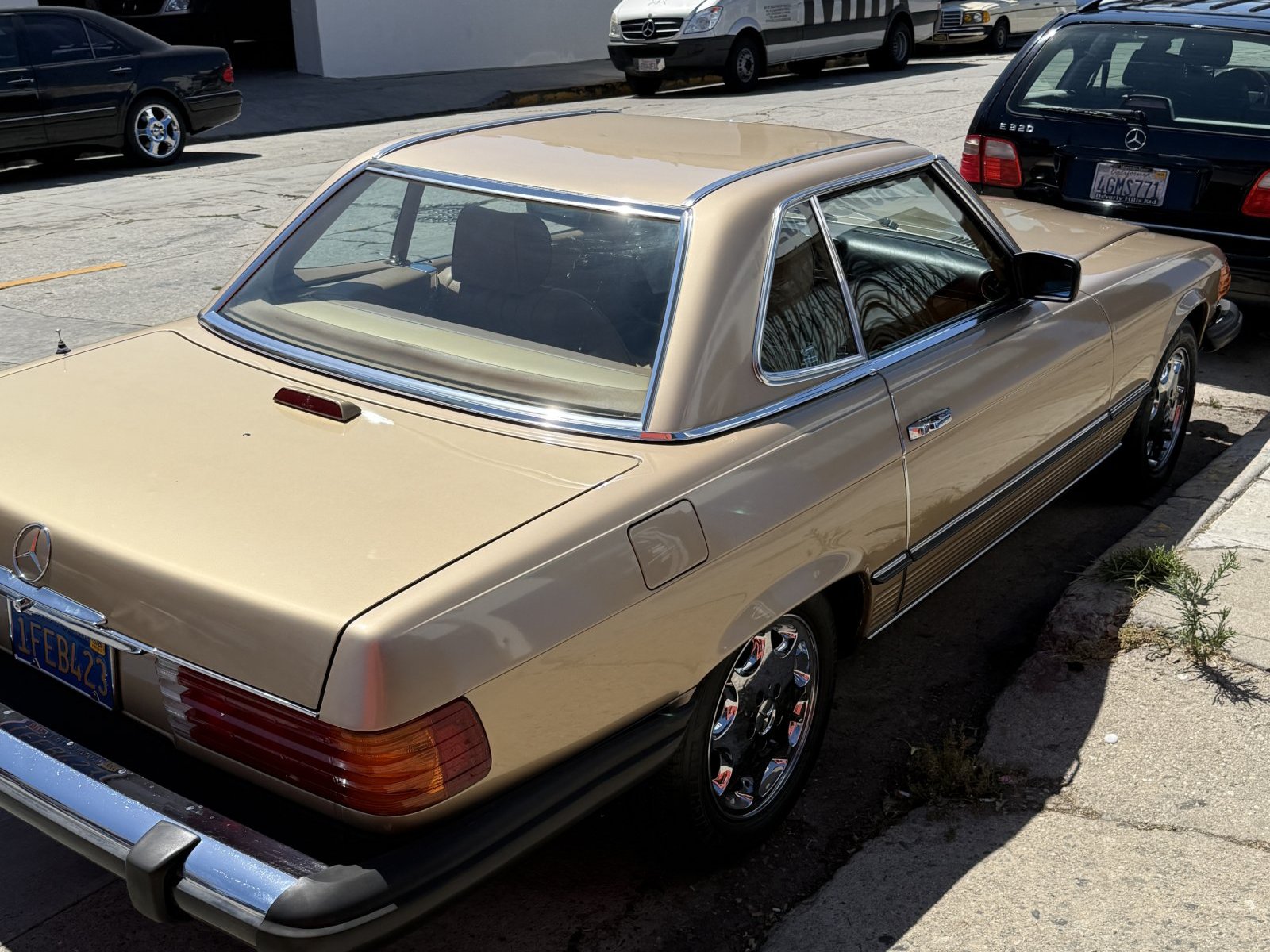 1982 Mercedes-Benz 380 SL in West Hollywood 6