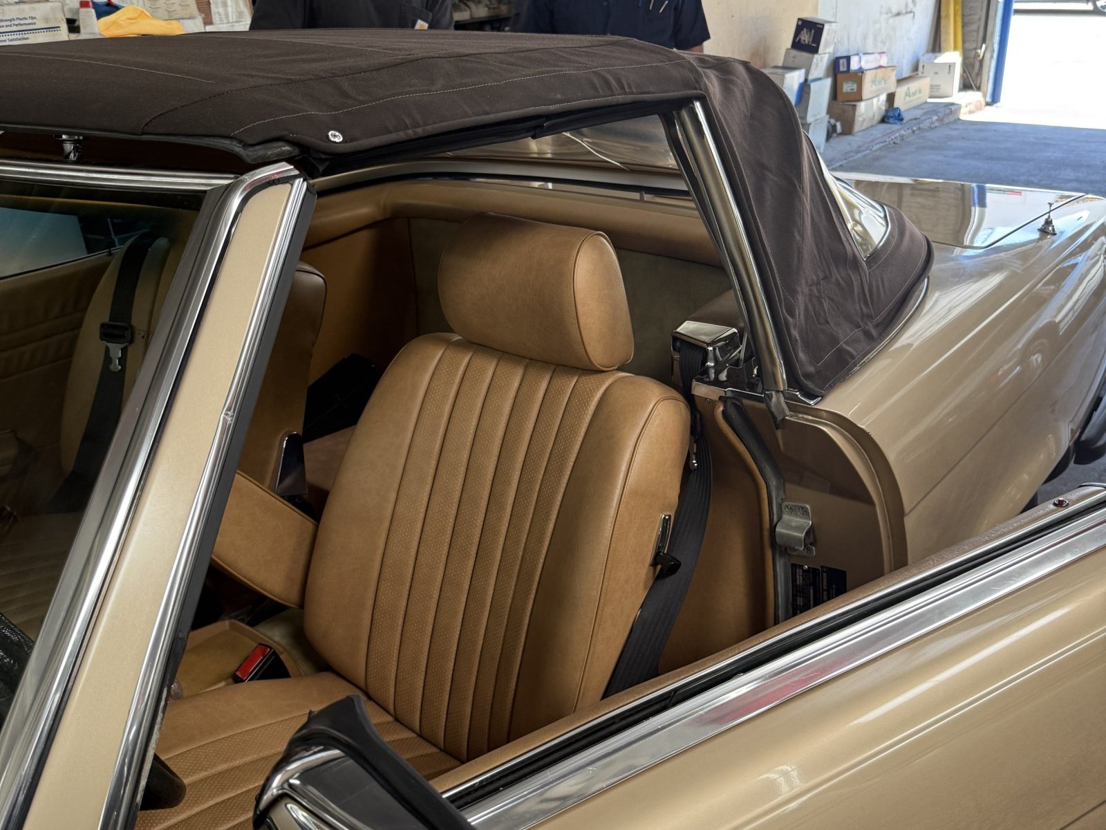 1982 Mercedes-Benz 380 SL in West Hollywood 9