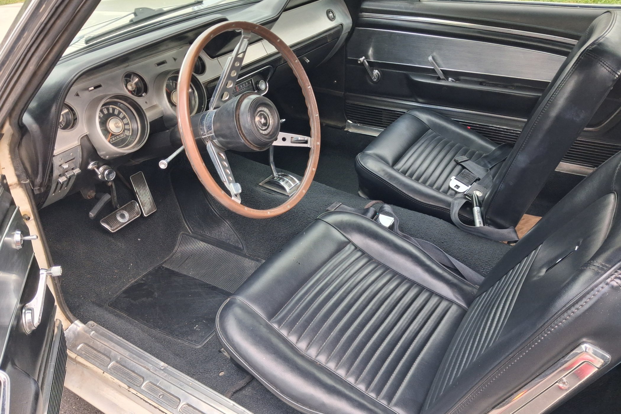 1967 Ford Mustang Convertible 2