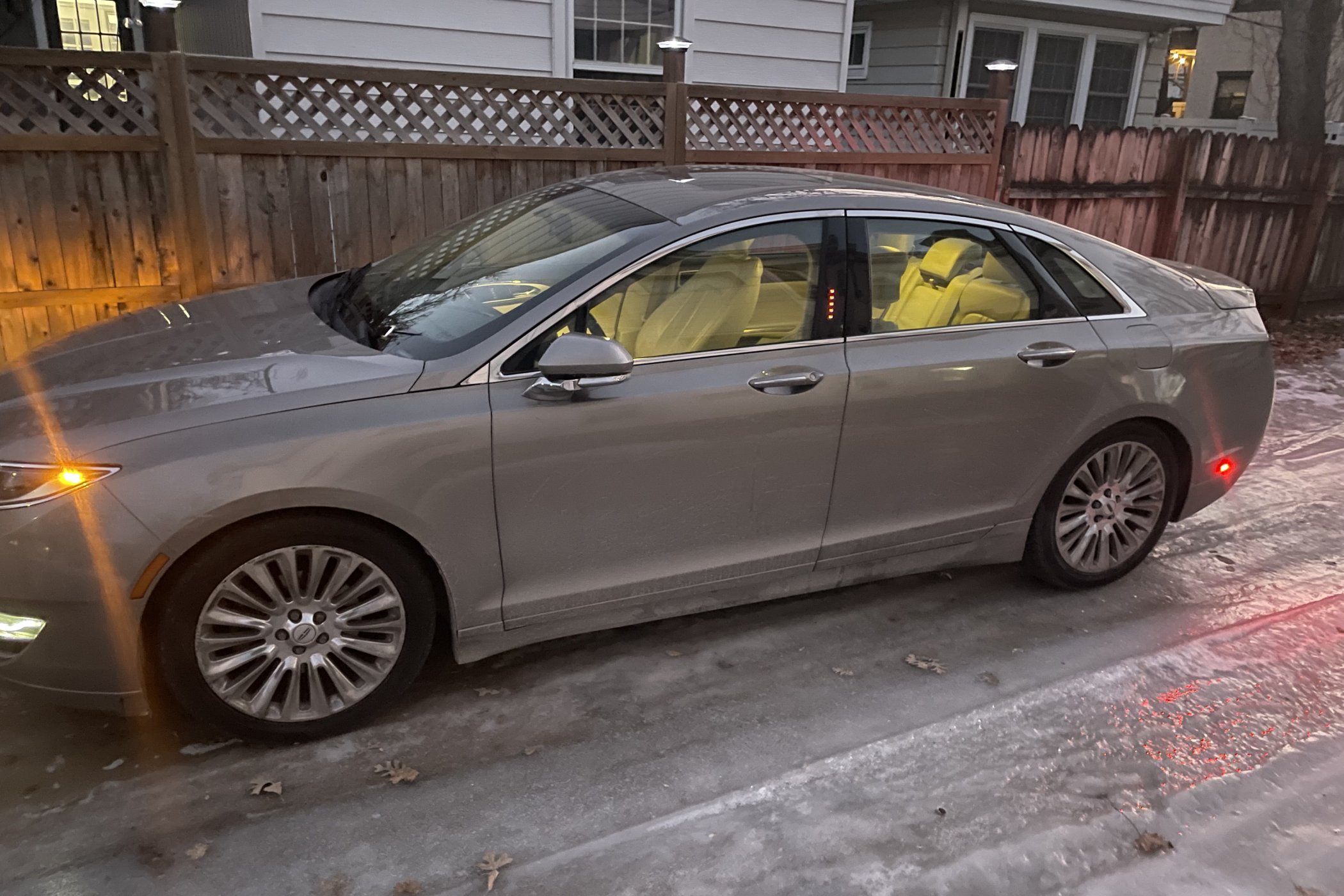 2015 Lincoln MKZ in Austin 5
