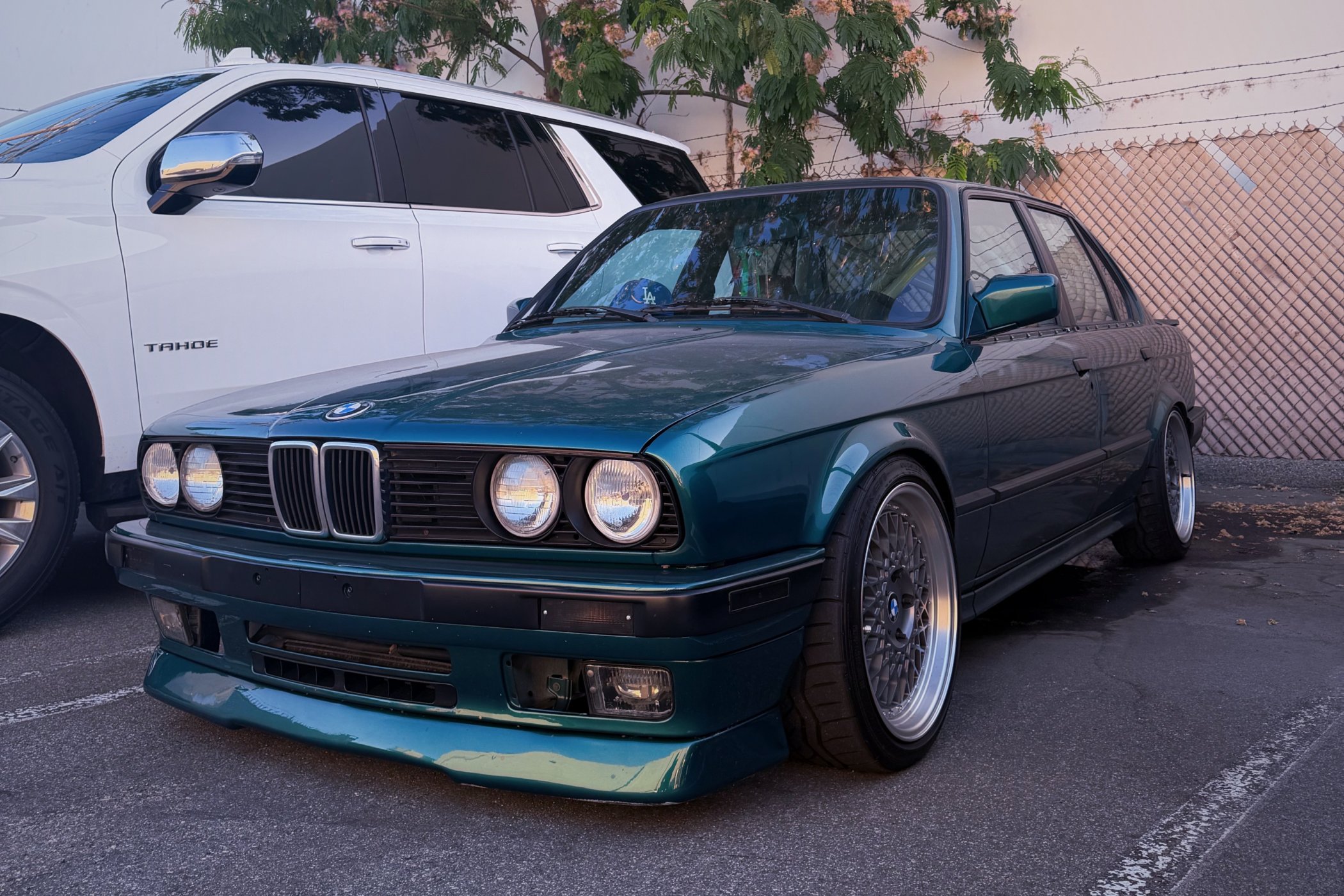 1991 BMW 325i in Irvine 3