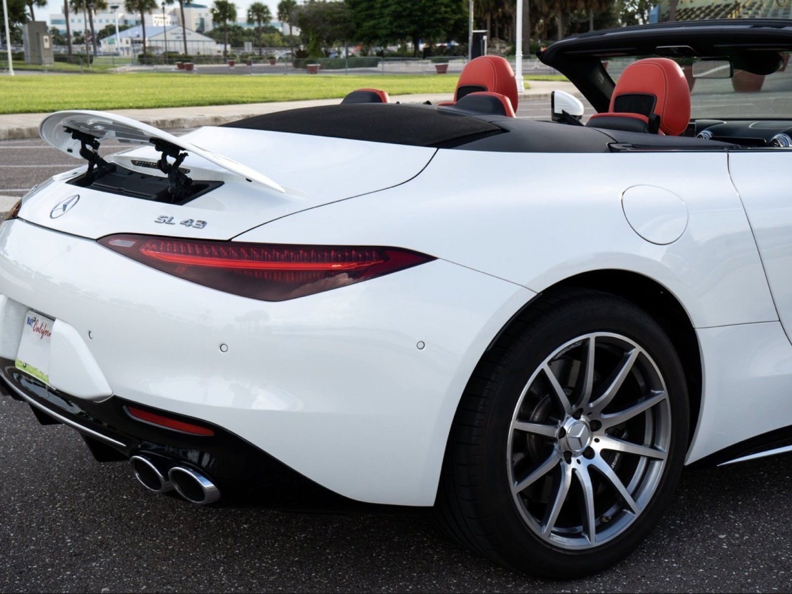 2025 Mercedes-Benz AMG SL 43 in St. Petersburg 8