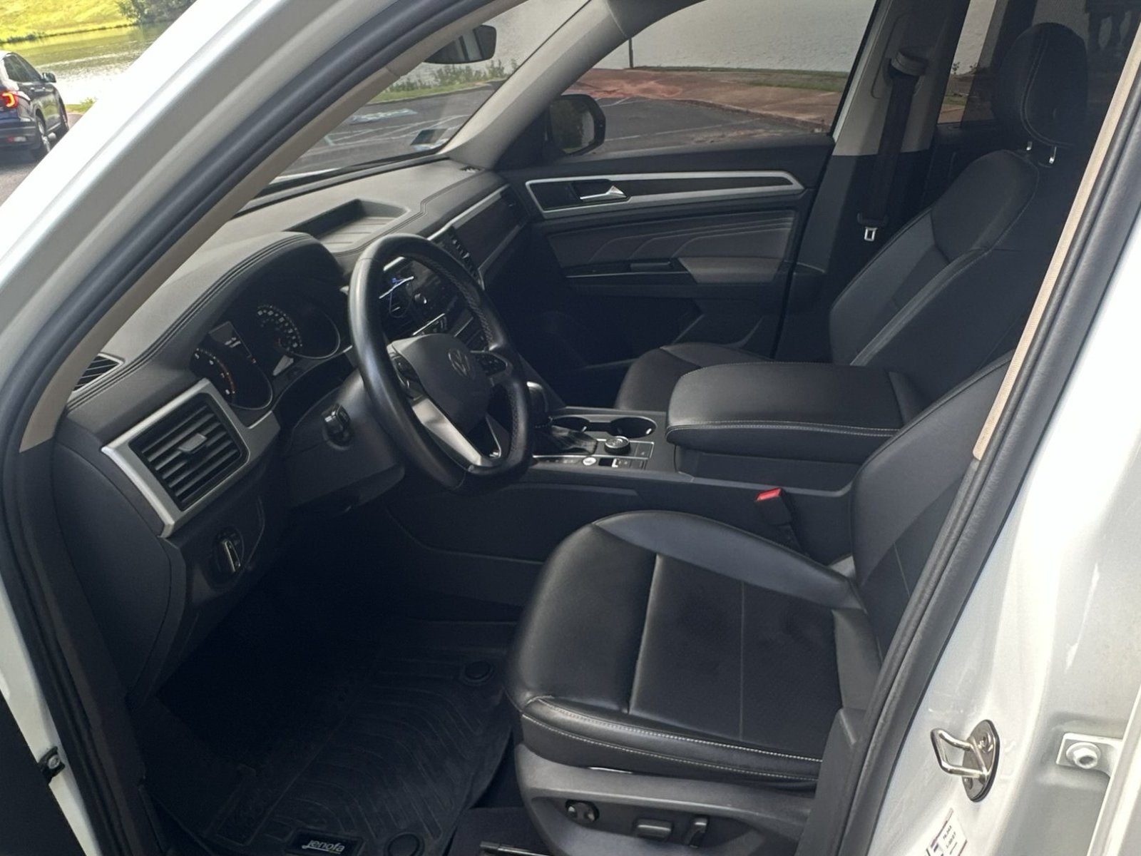 2021 Volkswagen Atlas 4 motion tech package 10