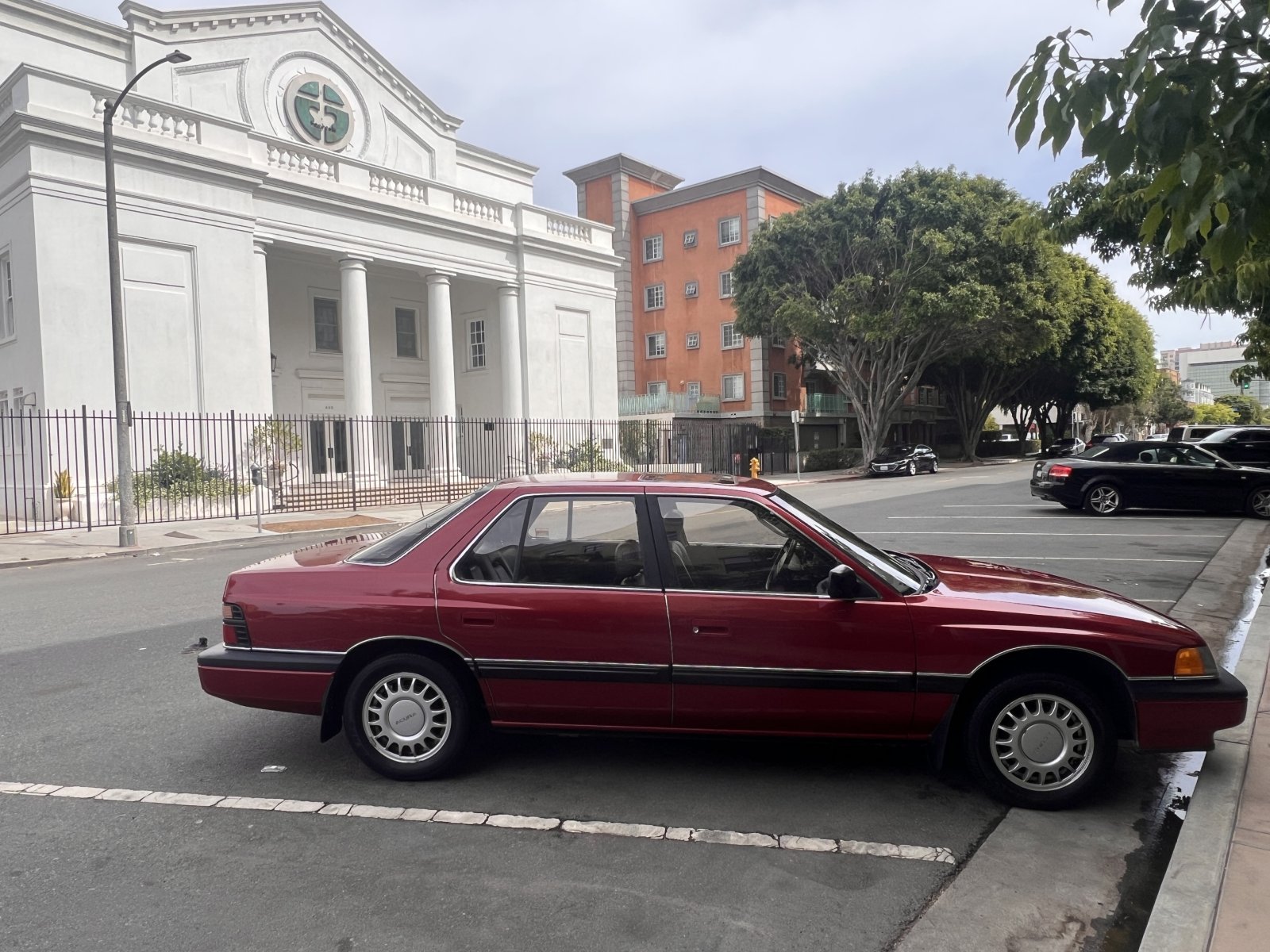 1988 Acura Legend in Long Beach 5