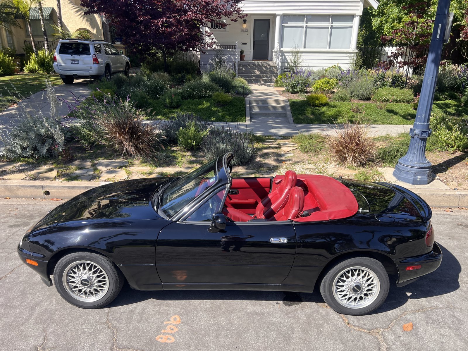 1993 Mazda Miata in Long Beach 13