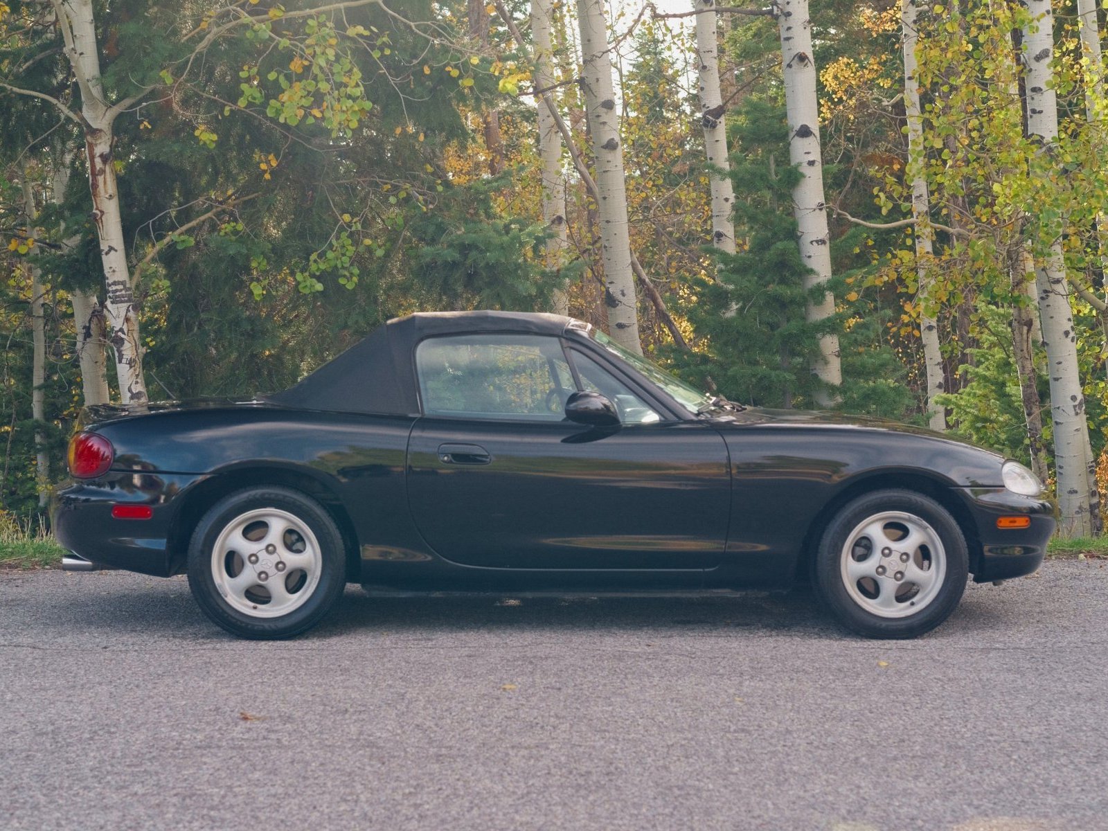 1999 Mazda Miata in Provo 15