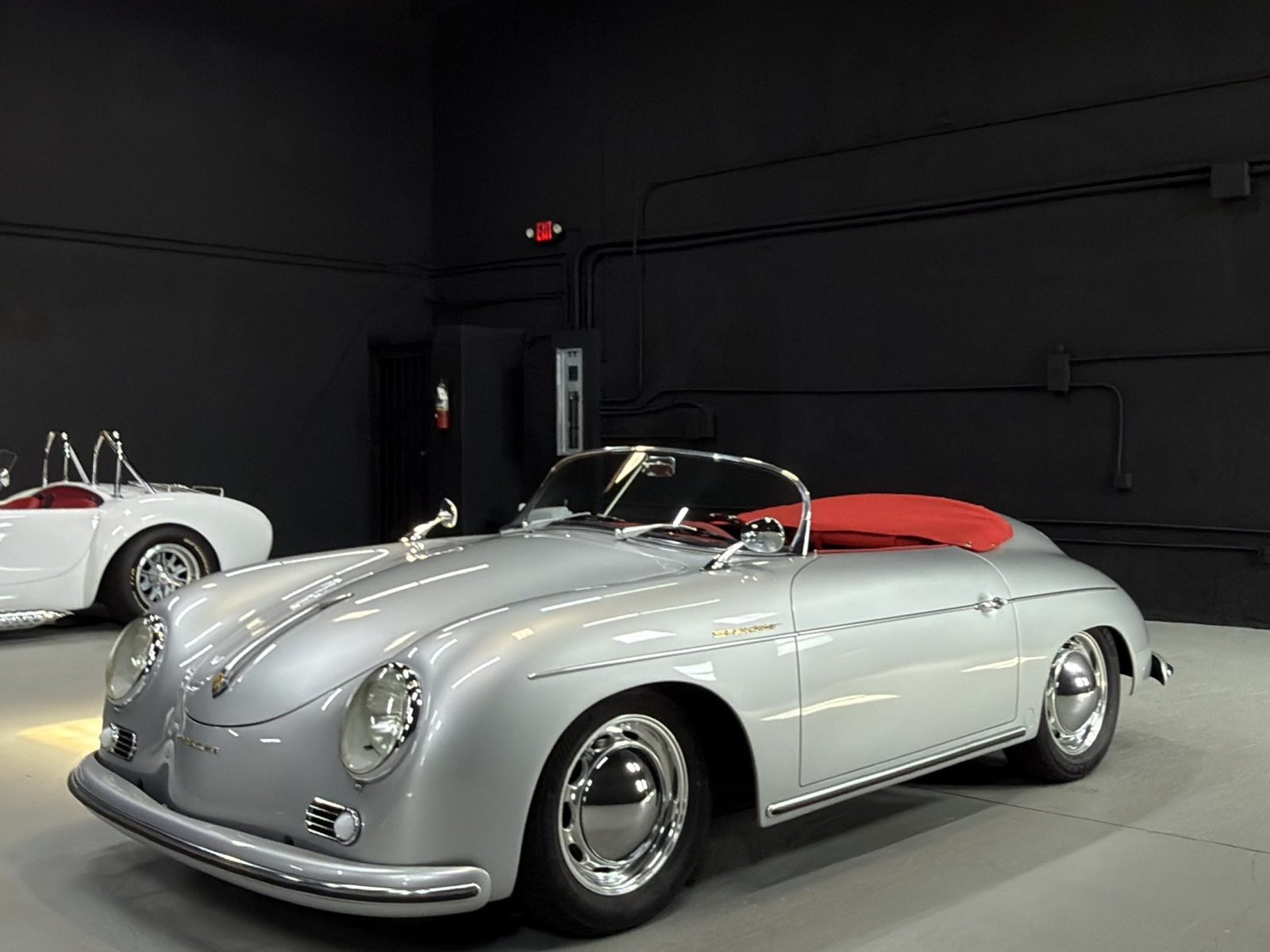 1969 Porsche 356 in Miami 7