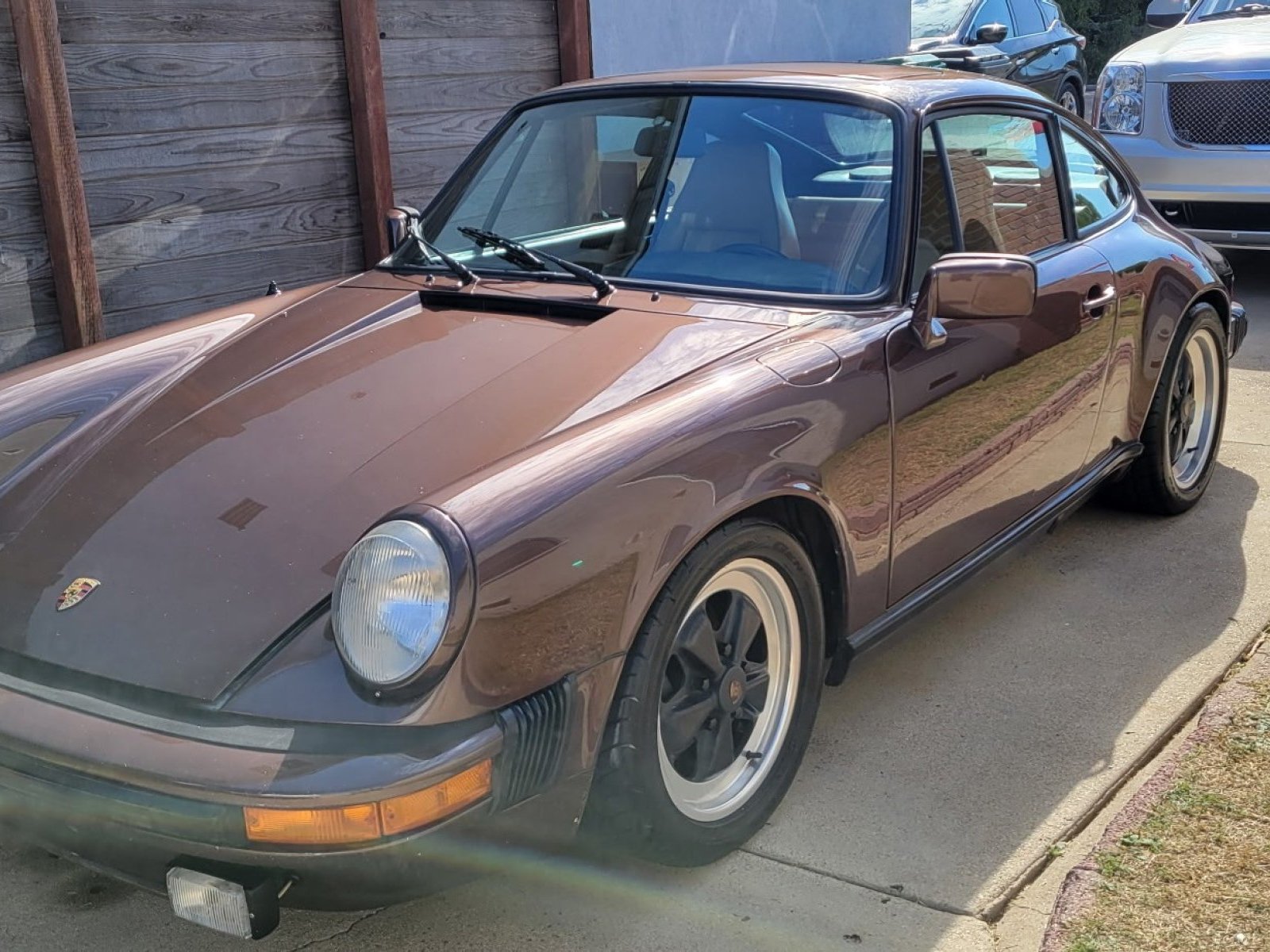 1981 Porsche 911SC in Long Beach 3