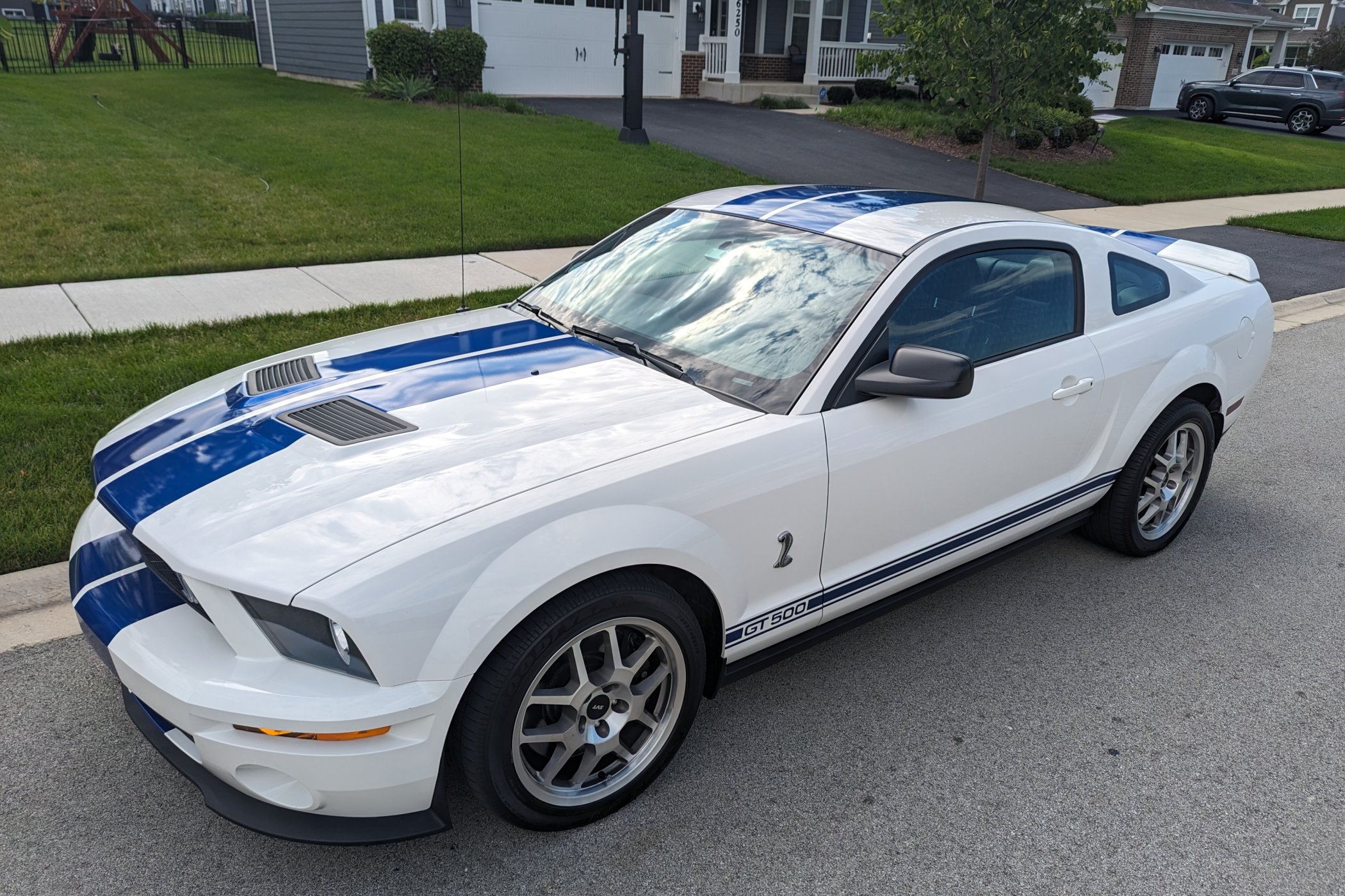 2007 Ford Mustang in Homer Township 1