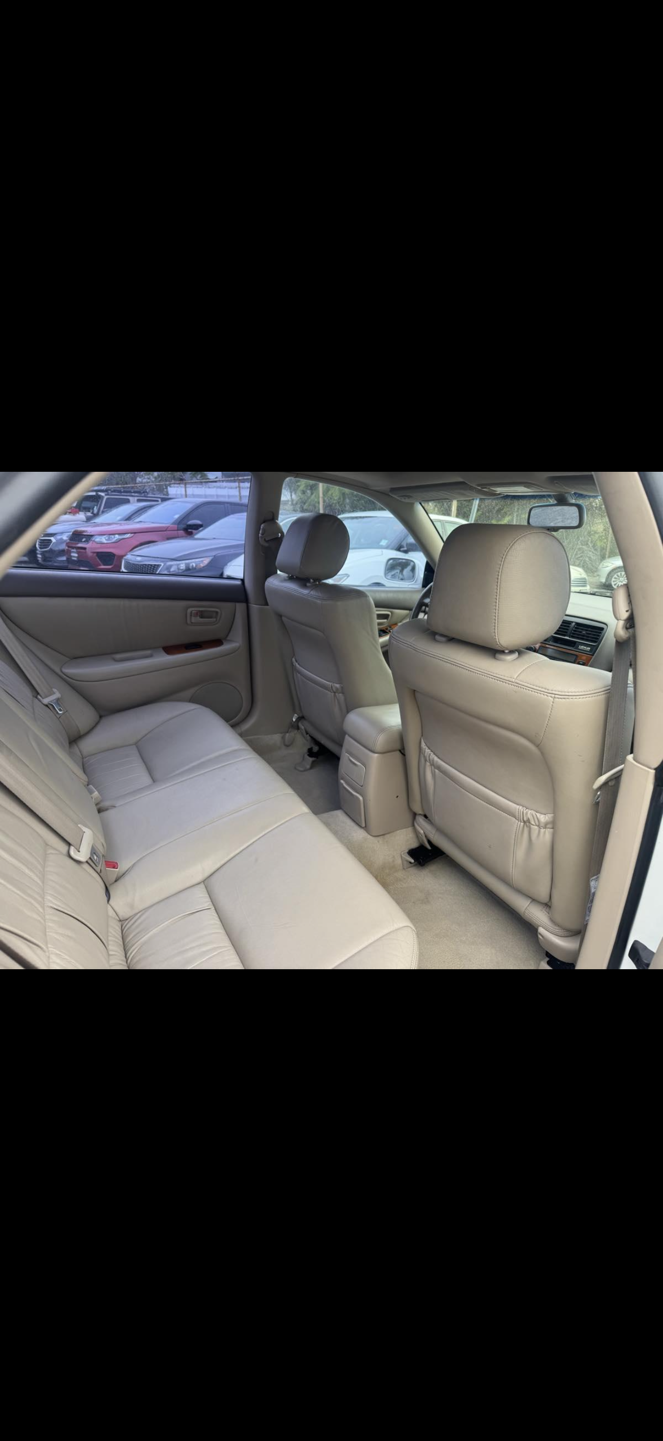 2000 Lexus ES300 in Meridian 6