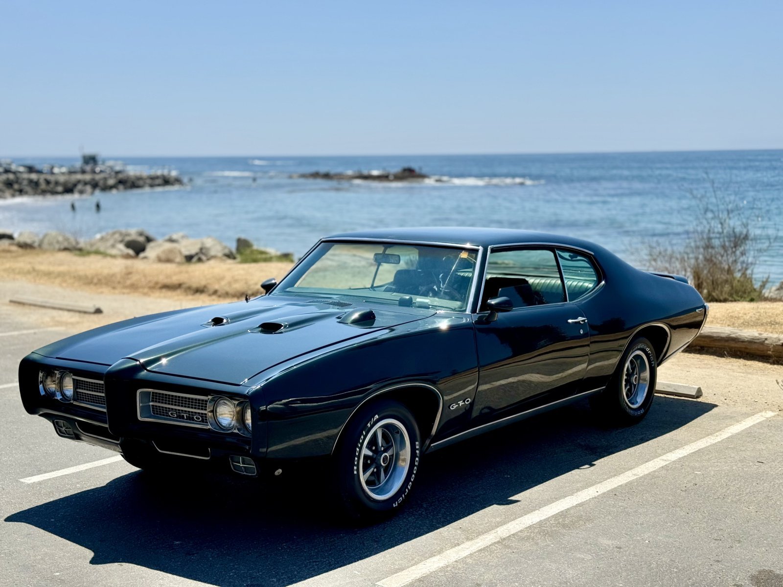 1969 Pontiac GTO in Los Angeles 3