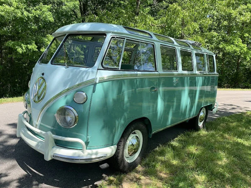 1963 Volkswagen bus