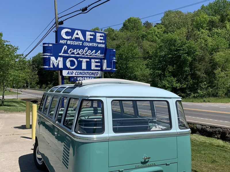1963 Volkswagen bus