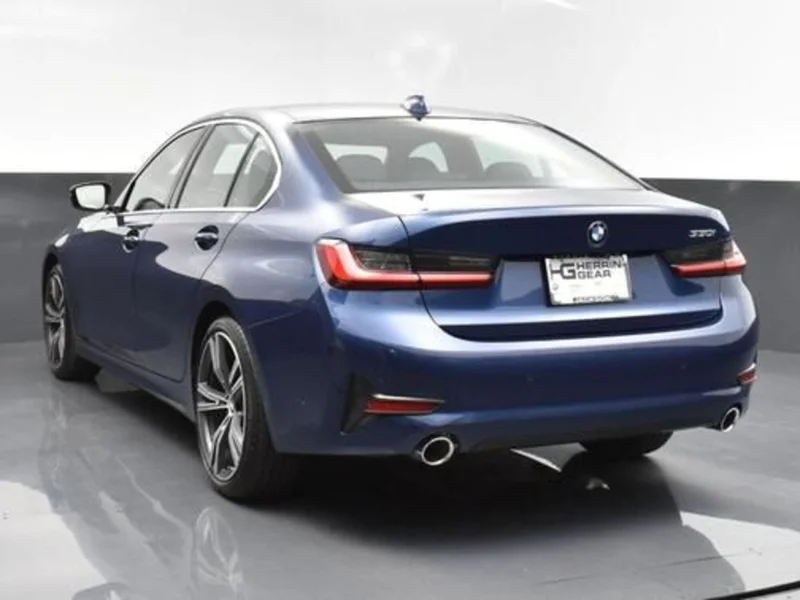 2021 BMW 330
