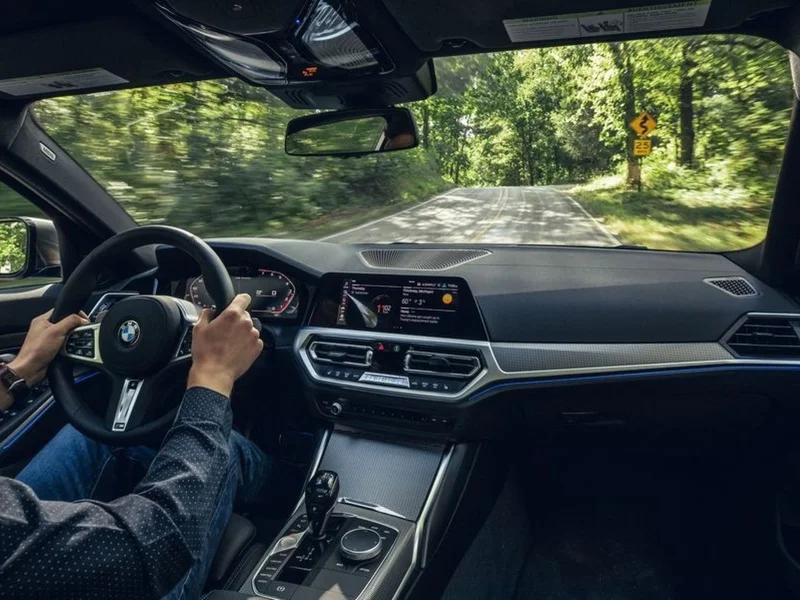 2021 BMW 330
