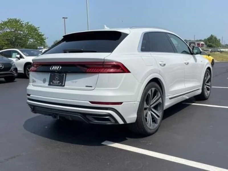 2021 Audi Q8 Prestige S-Line 4