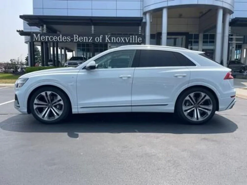2021 Audi Q8 Prestige S-Line 2