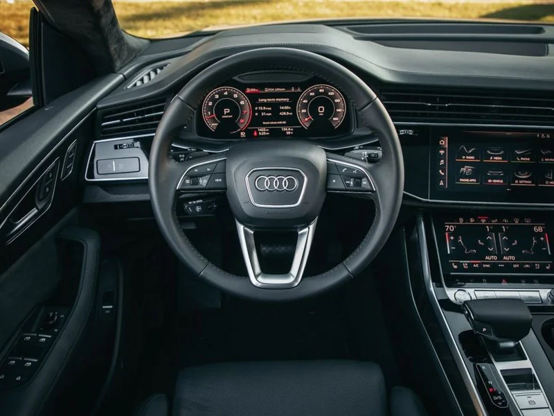 2022 Audi Q8