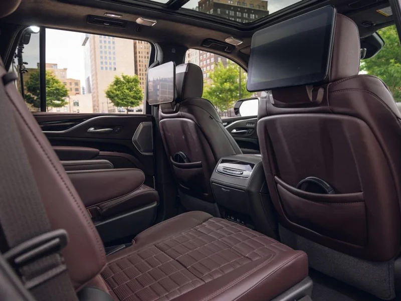 2023 Cadillac Escalade ESV Premium Luxury 12