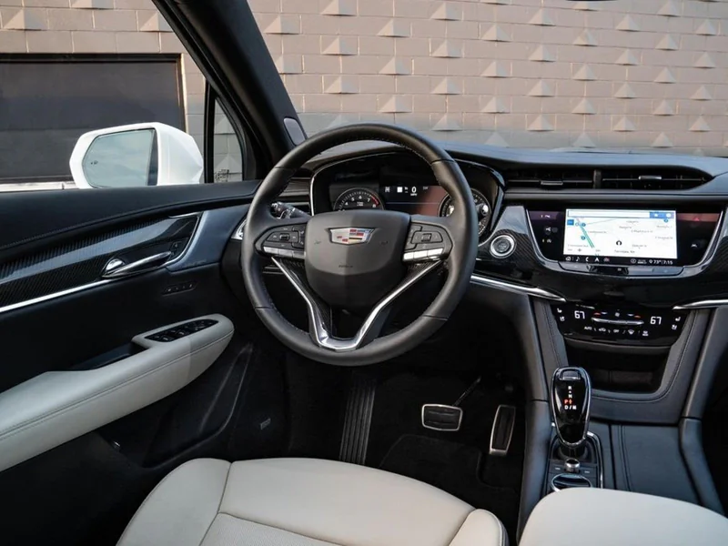 2023 Cadillac XT6