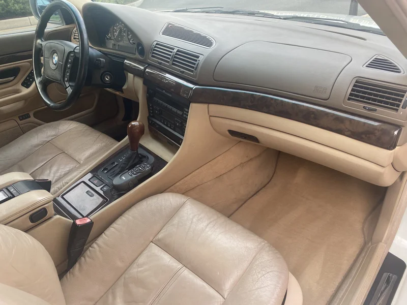 1998 BMW 740iL