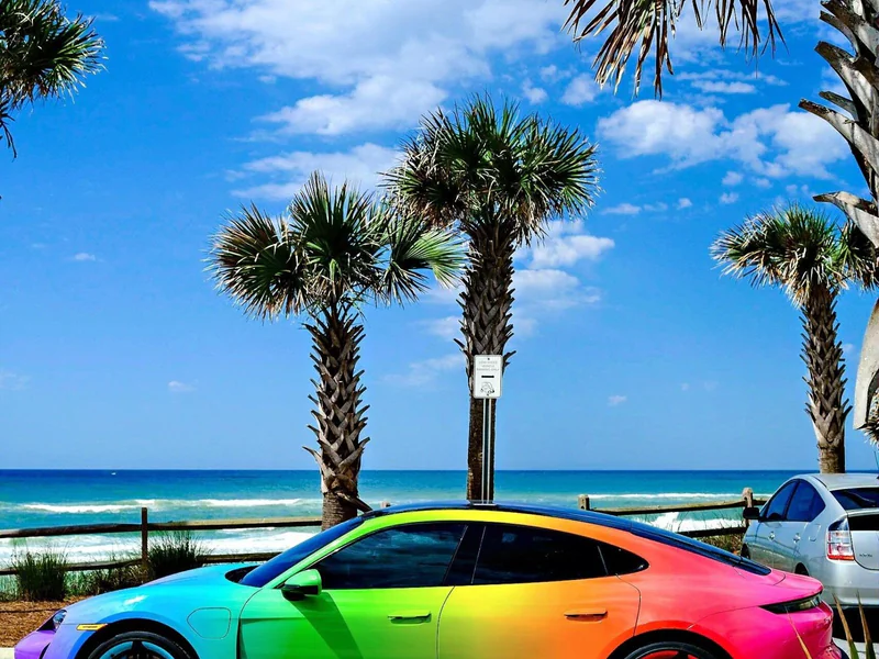2023 Porsche Taycan Base 5