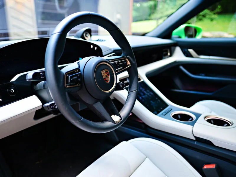 2023 Porsche Taycan
