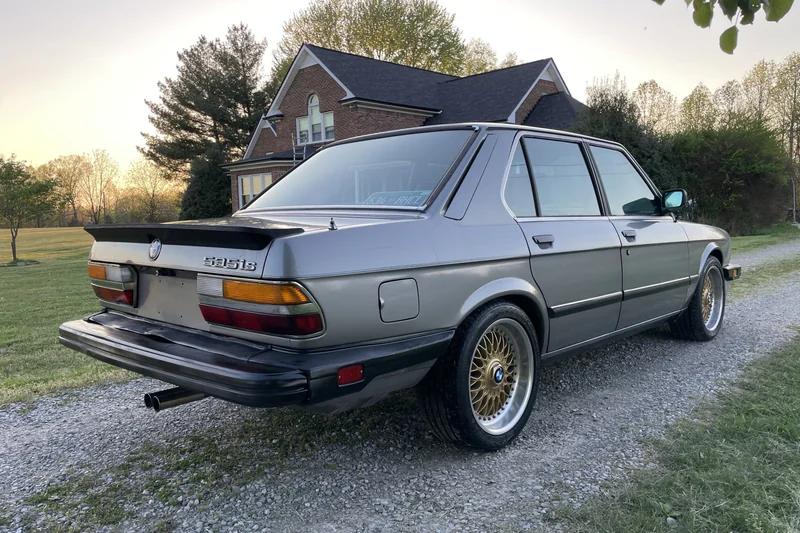 1988 BMW 535is Base 4