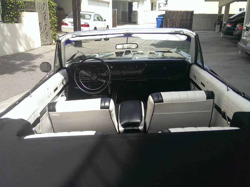1968 Plymouth Fury Convertible 4