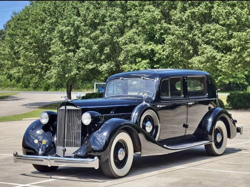 1935 Packard Eight 4 Door 6