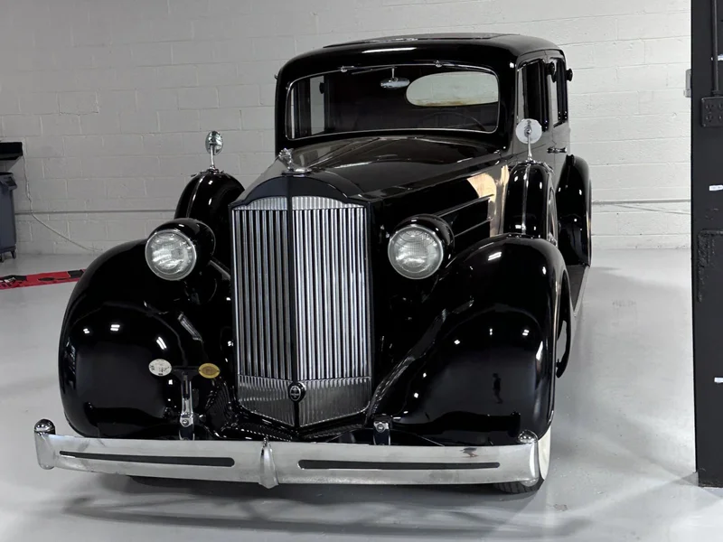 1935 Packard Eight 4 Door 2