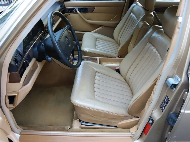 1988 Mercedes-Benz 420SEL Base 6