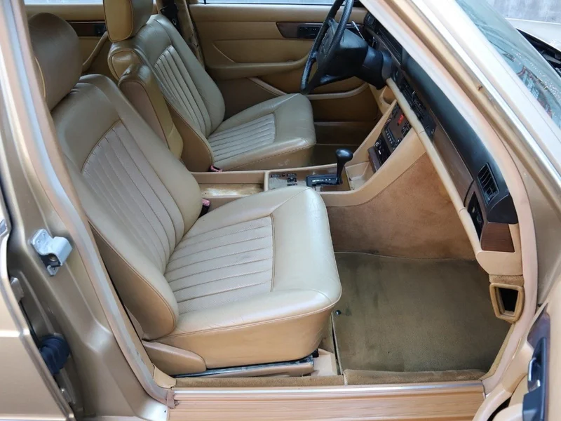 1988 Mercedes-Benz 420SEL Base 10