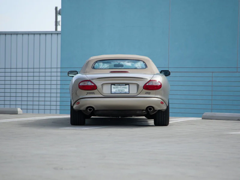 1998 Jaguar XK8 Base 4