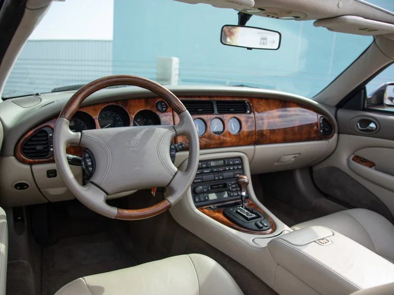 1998 Jaguar XK8 Base 8