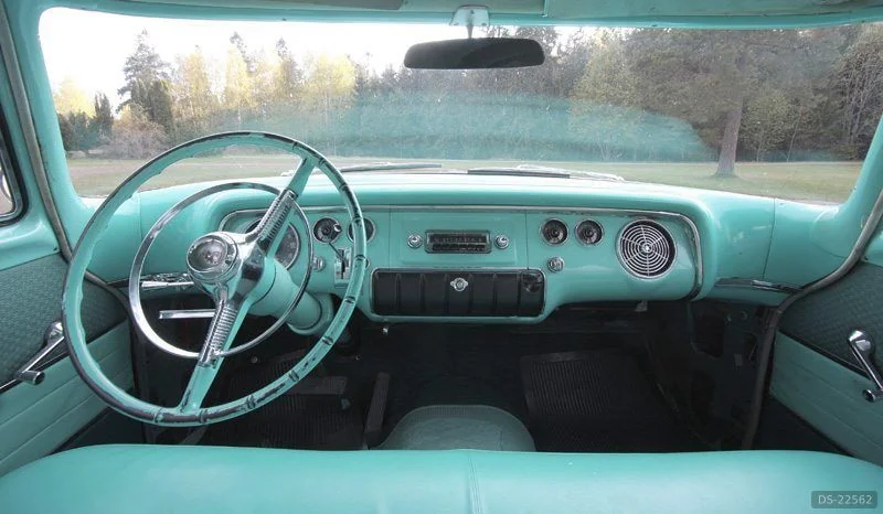 1955 Plymouth Savoy in Oslo 5