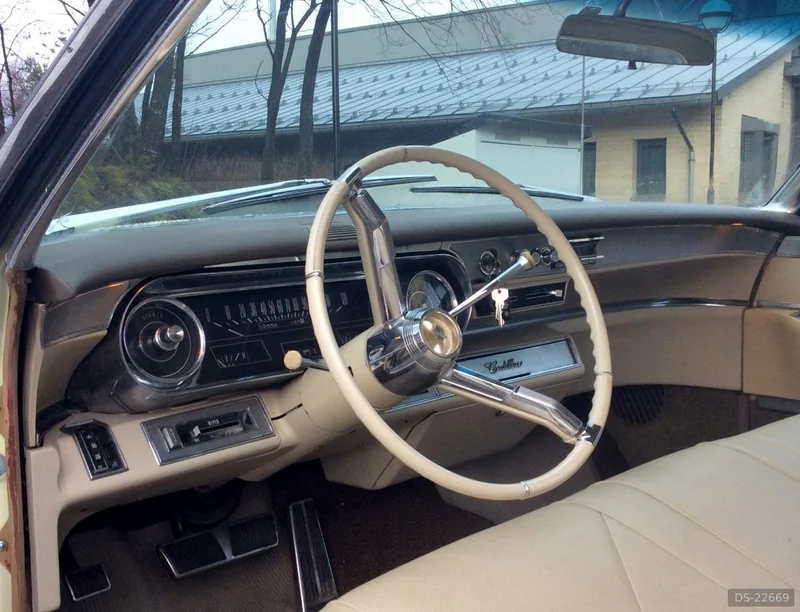 1965 Cadillac Coupe De Ville in Bergen 5