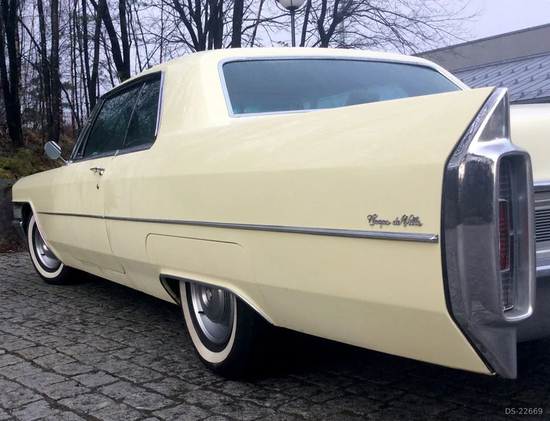 1965 Cadillac Coupe De Ville in Bergen 3