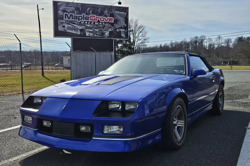 1990 Chevrolet Camaro in Reading 6