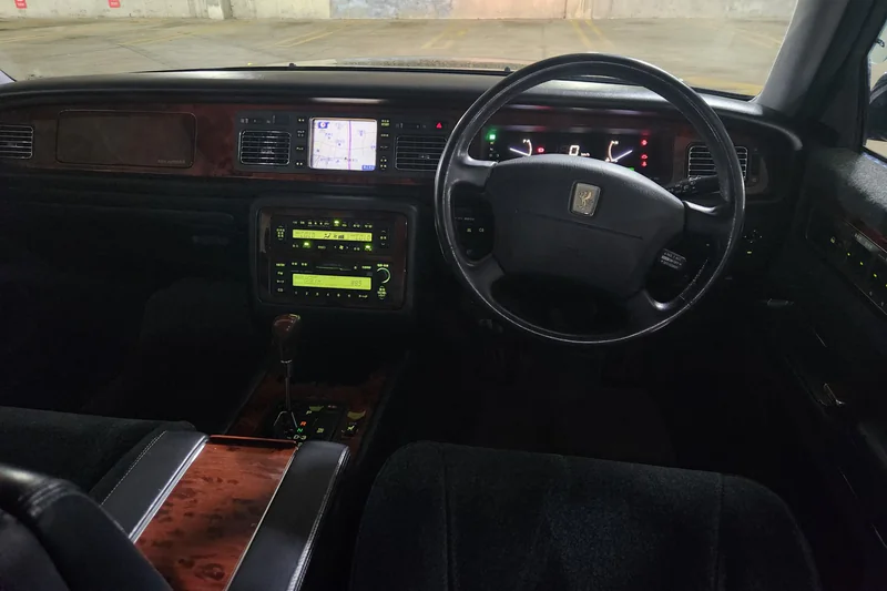 1997 Toyota Century GZG50 15
