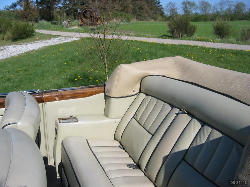 1968 Rolls-Royce Corniche in Bækmarksbro 2